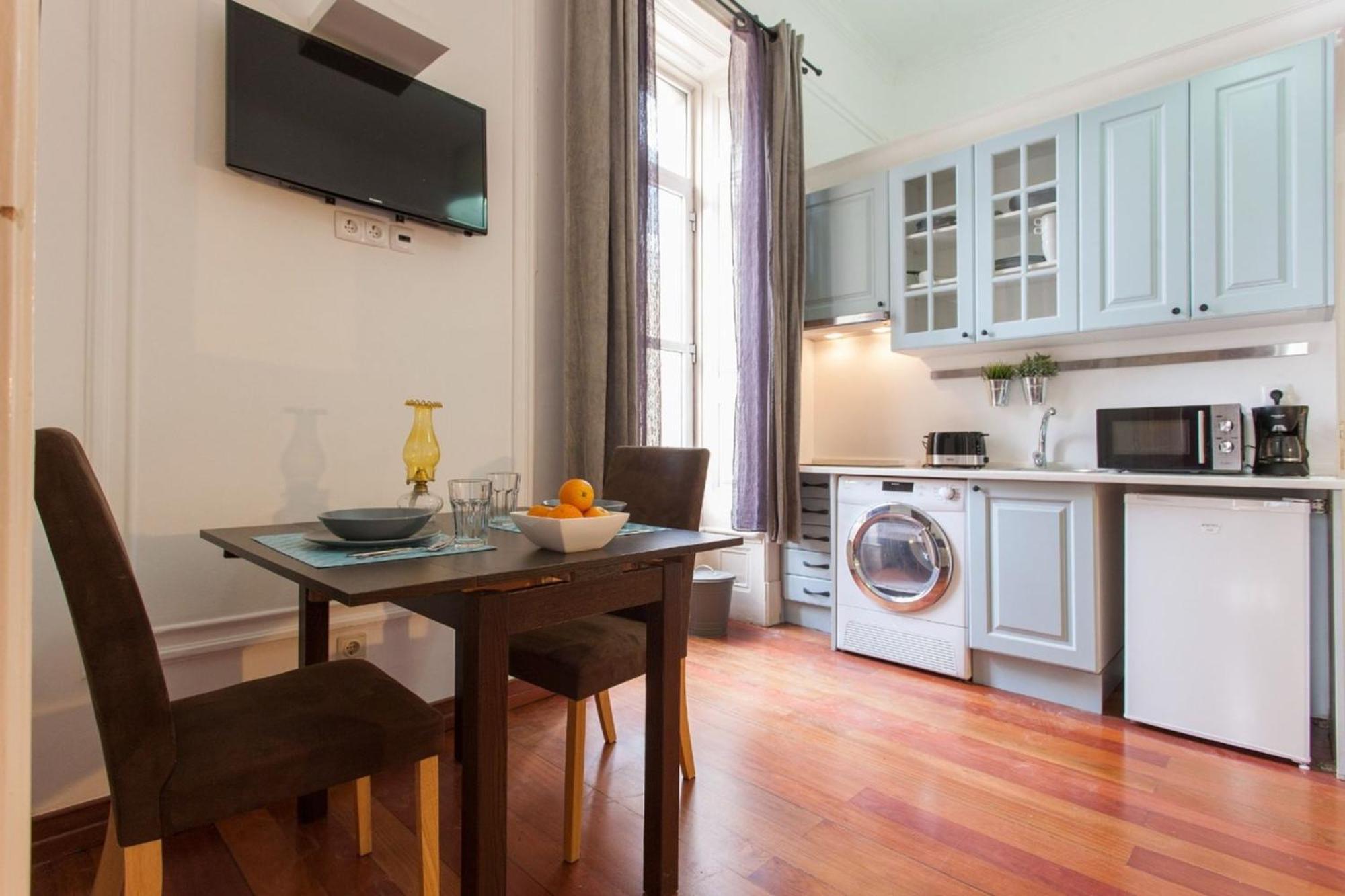 1 Bedroom Located Heart Of * Lissabon